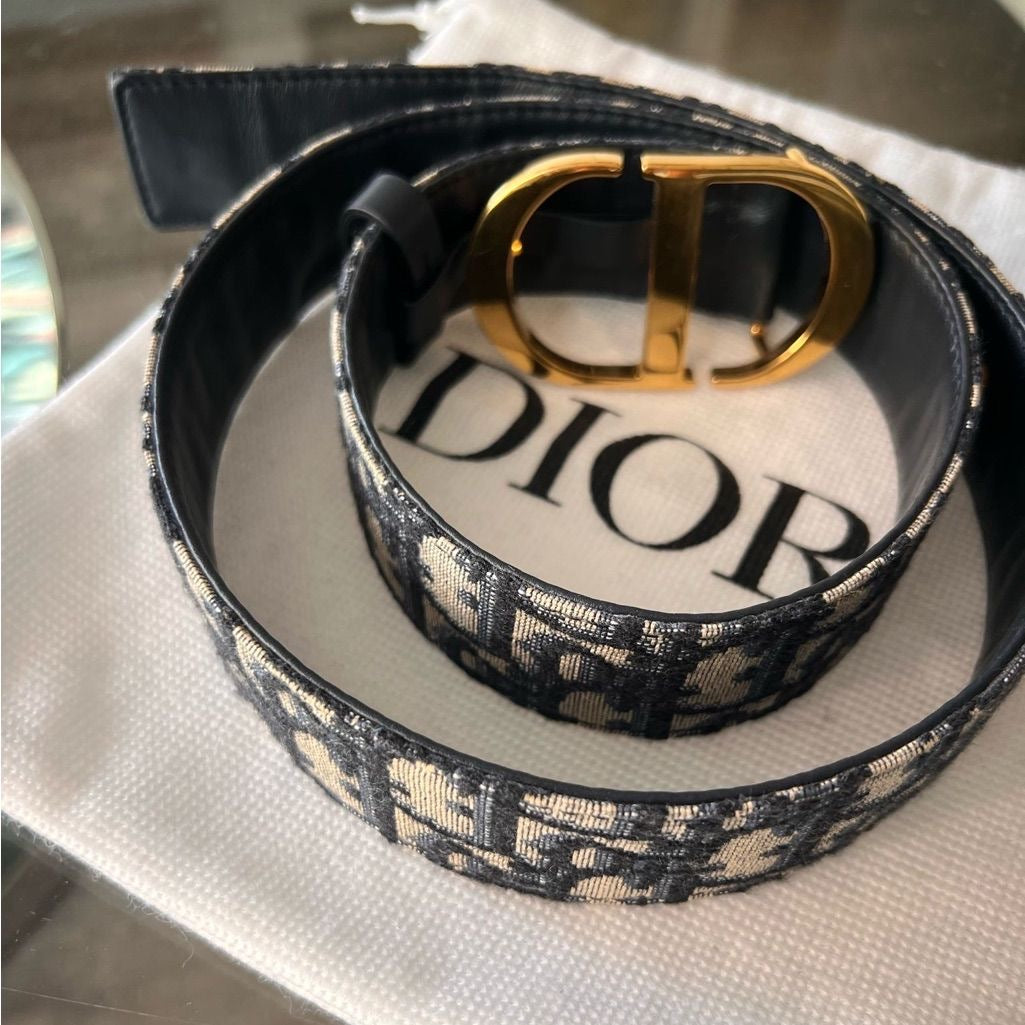 Women's Wristwear & Belts