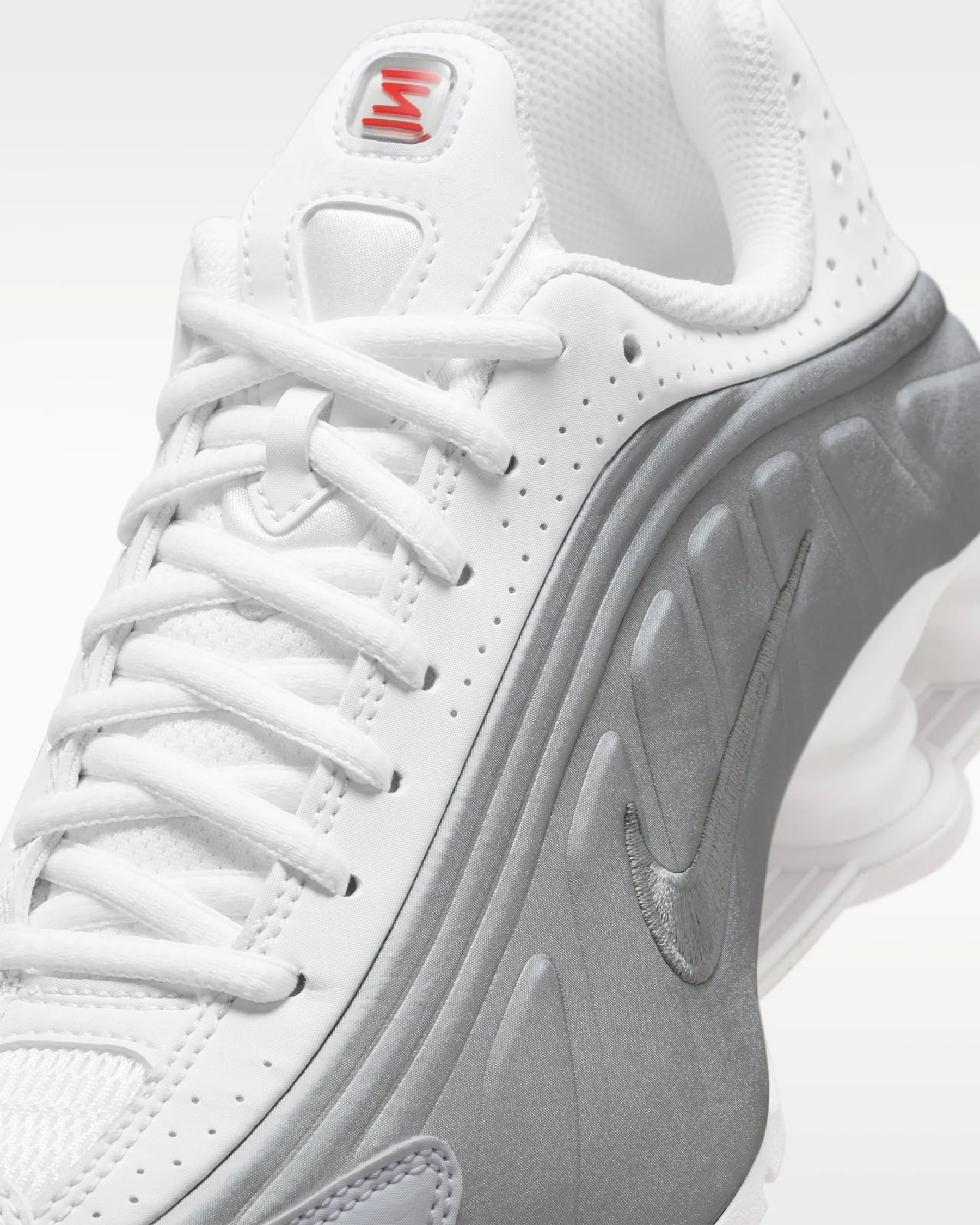Nike Shox R4 'White'