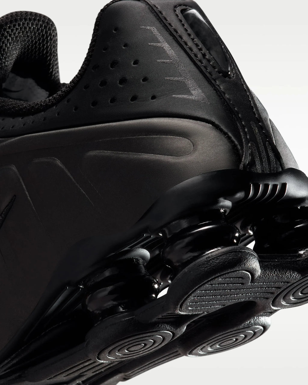 Nike Shox R4 'Black'